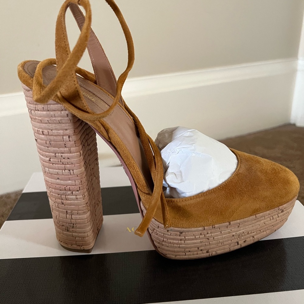 Aquazzura Platform Suede Ankle-Tie Pump in Saffron